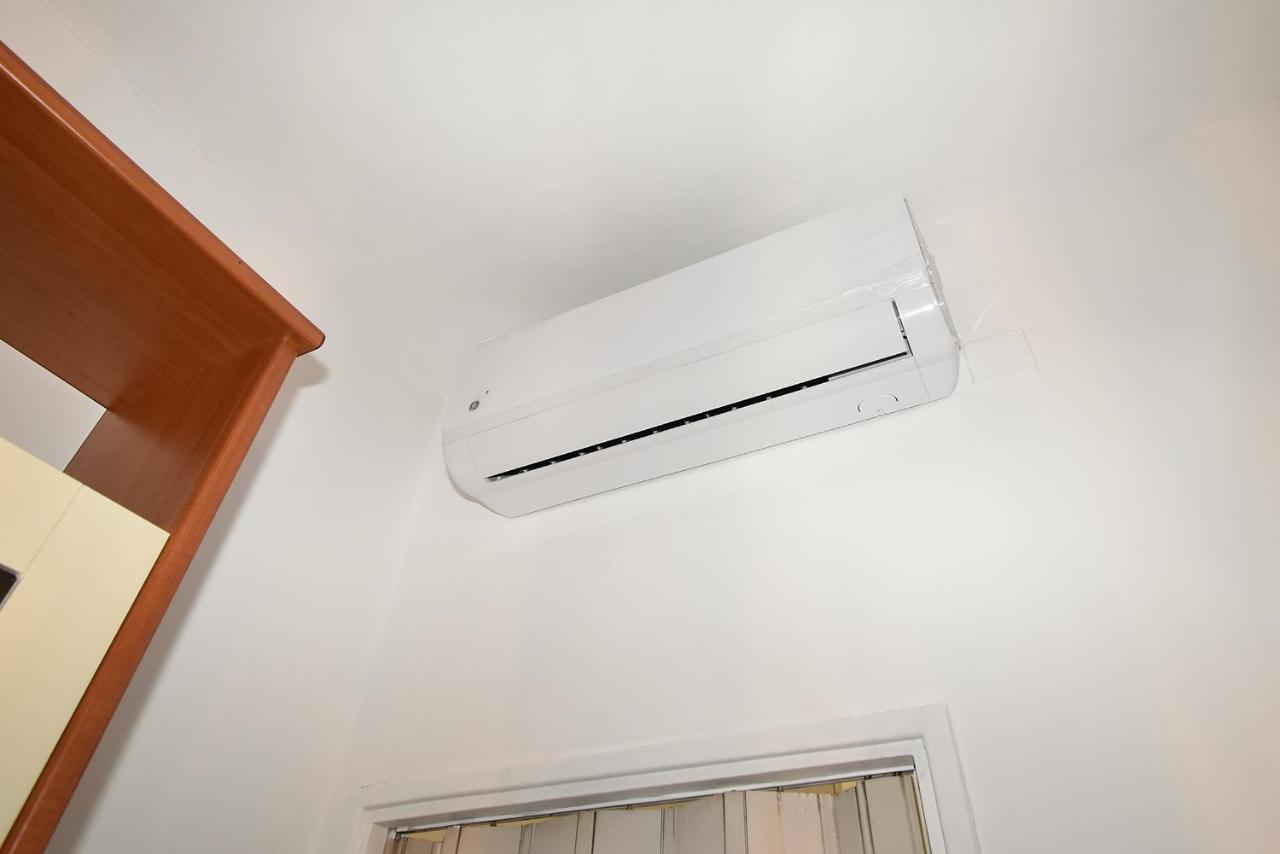 San Siro-Duomo Wi-Fi & Netflix Apartman Milánó Kültér fotó